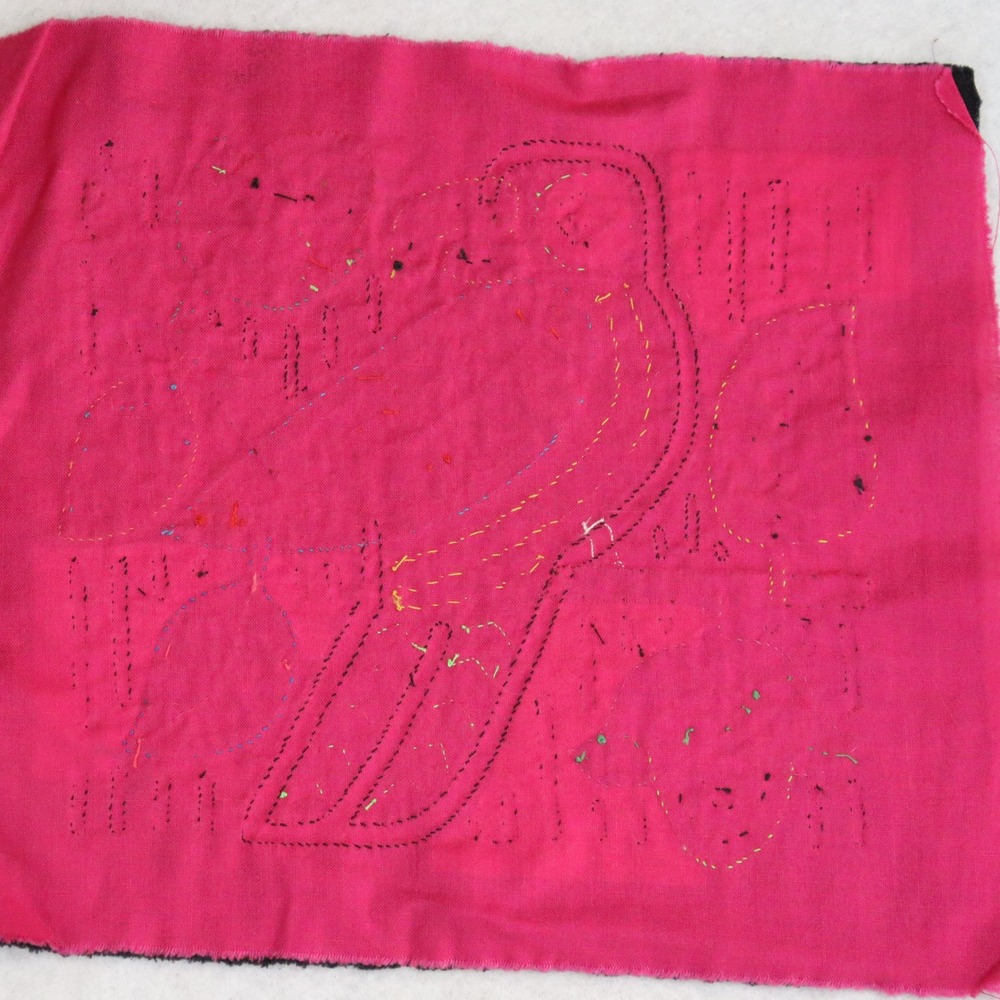 Handmade Mola Bird Fabric Art 9x8 Black Multi Unisex Panama Folk Art Decor - Picture 6 of 6